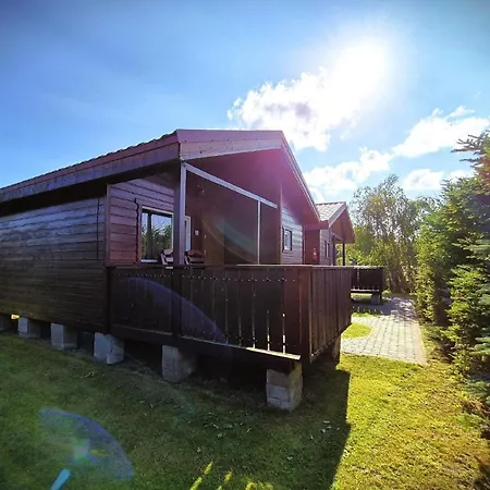 Ferienhaus Nettes In Mit Grosser Terrasse
